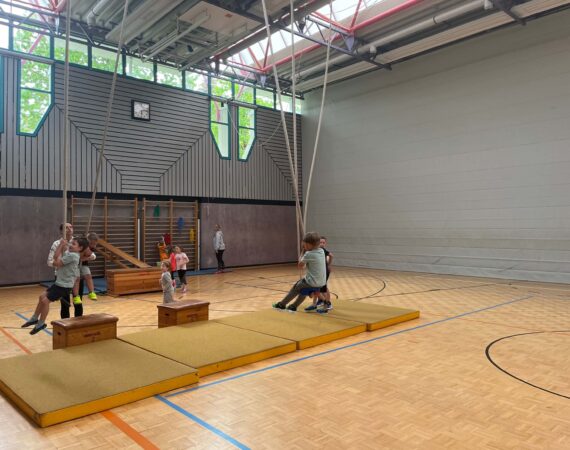 sportgruppe-eltern-kind-turnen
